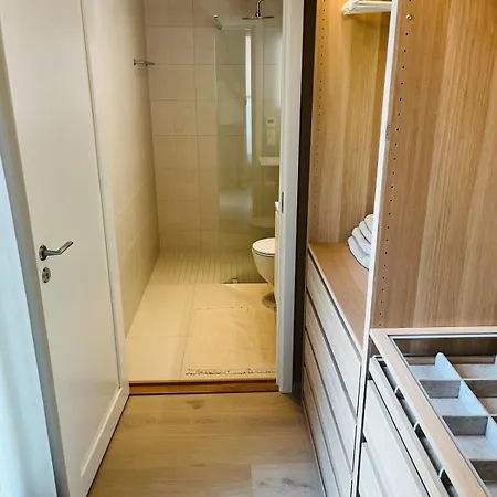 Апартаменты Privat Rom Med Stor Balkong Eget Bad Og Parkering