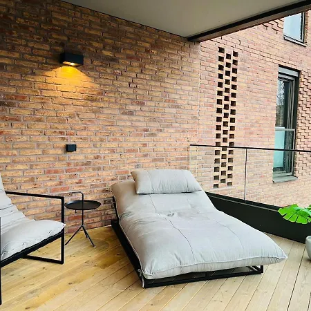 Апартаменты Privat Rom Med Stor Balkong Eget Bad Og Parkering